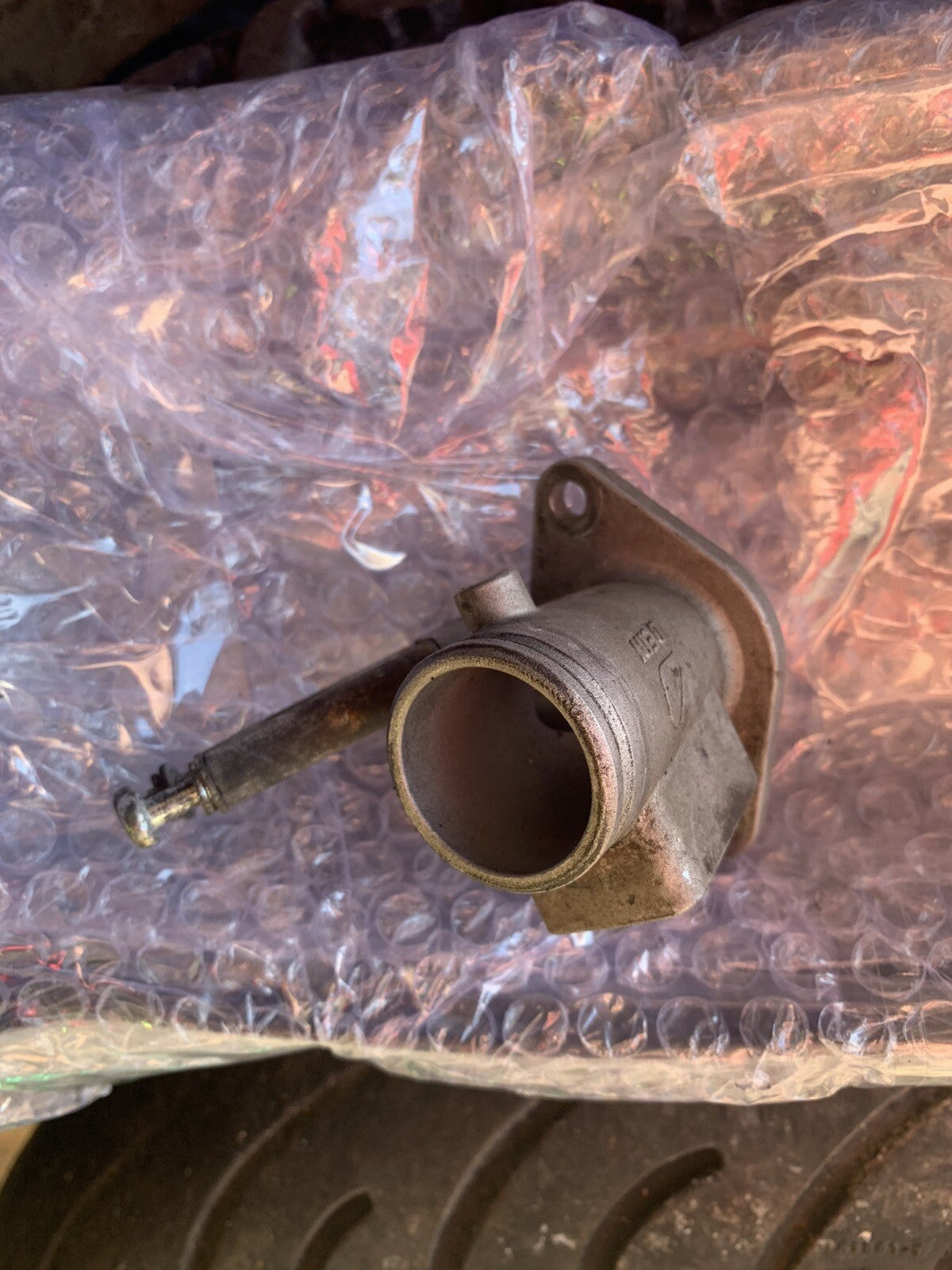 Inlet Manifold for Lexmoto, Mutt, Sinnis for XFLM125GY-2B-E4 (MNF086)