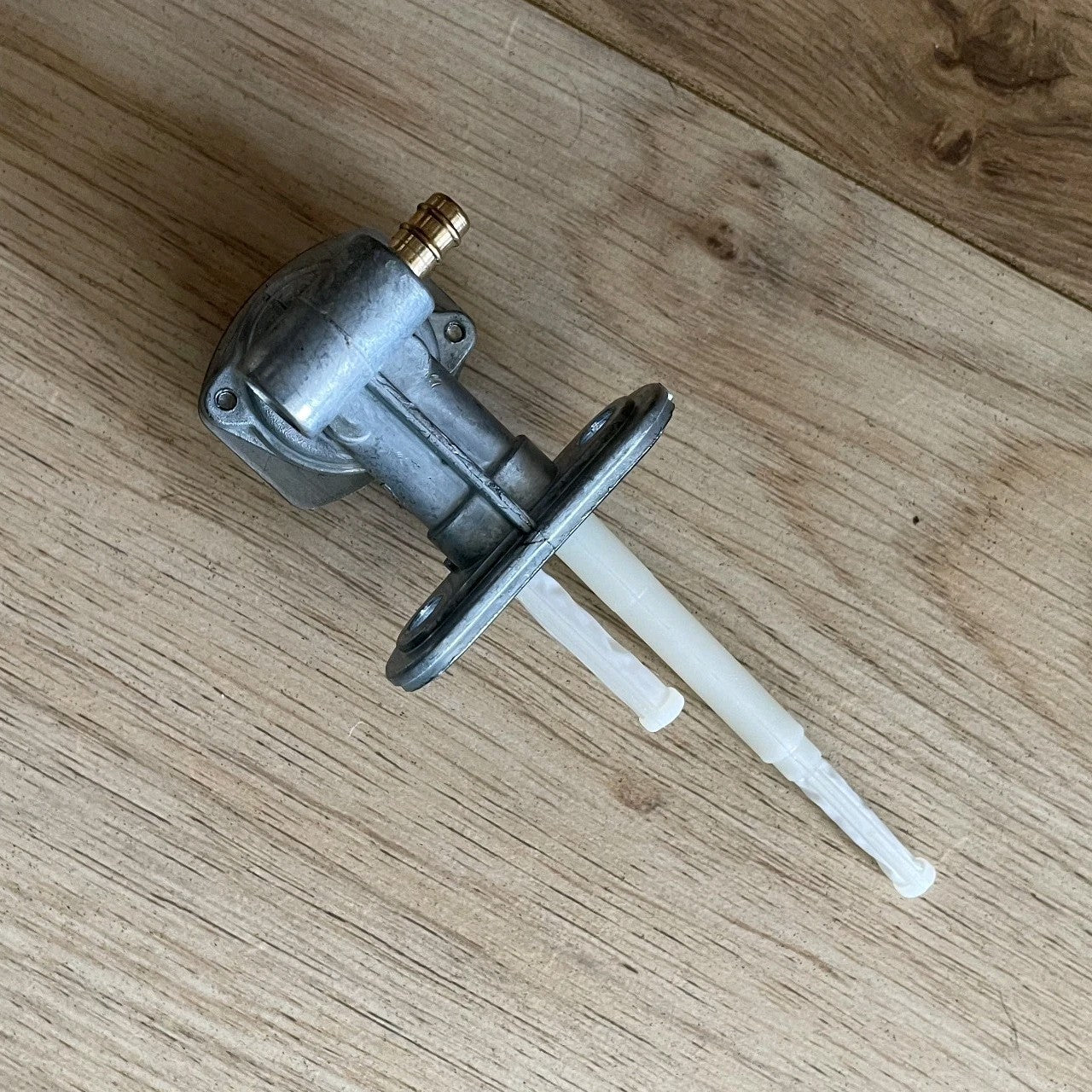 Petrol Tap For Fuel Tank With Reserve & Fuel Filter Lexmoto Pulse Adrenaline 125