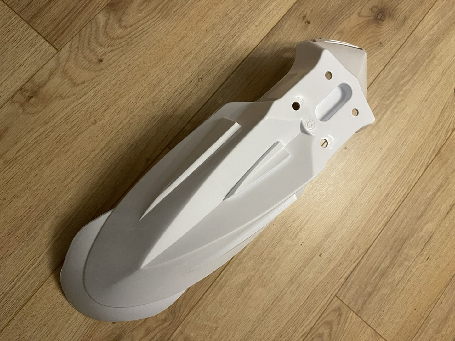 Front MudGuard White Sinnis Apache, Pulse/ Lexmoto Adrenaline 125 RMR, XF125GY