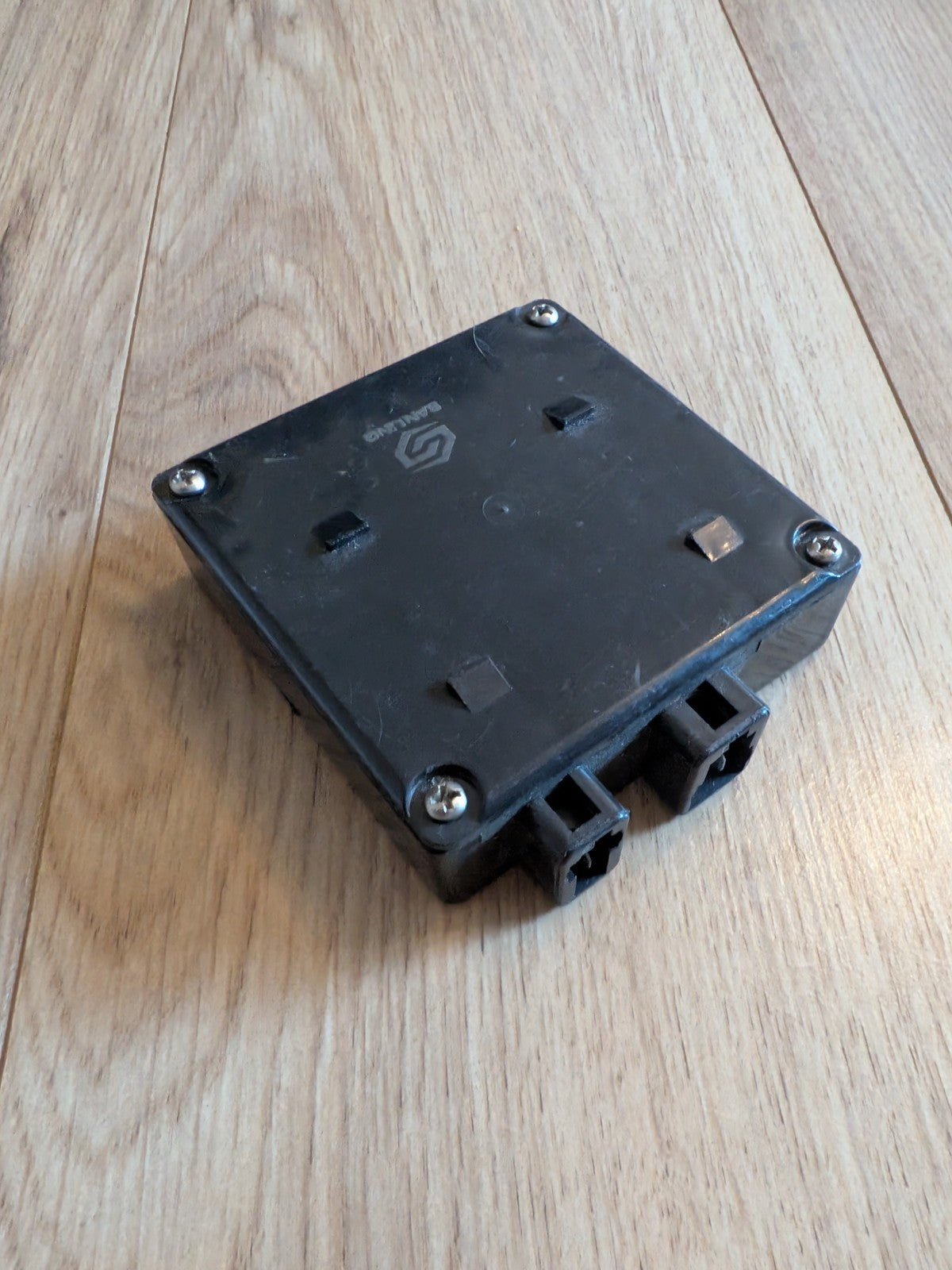 CDI Suzuki GN125 GS125 - ECU Ignition Control Unit 32900-05300 - GN GS 125