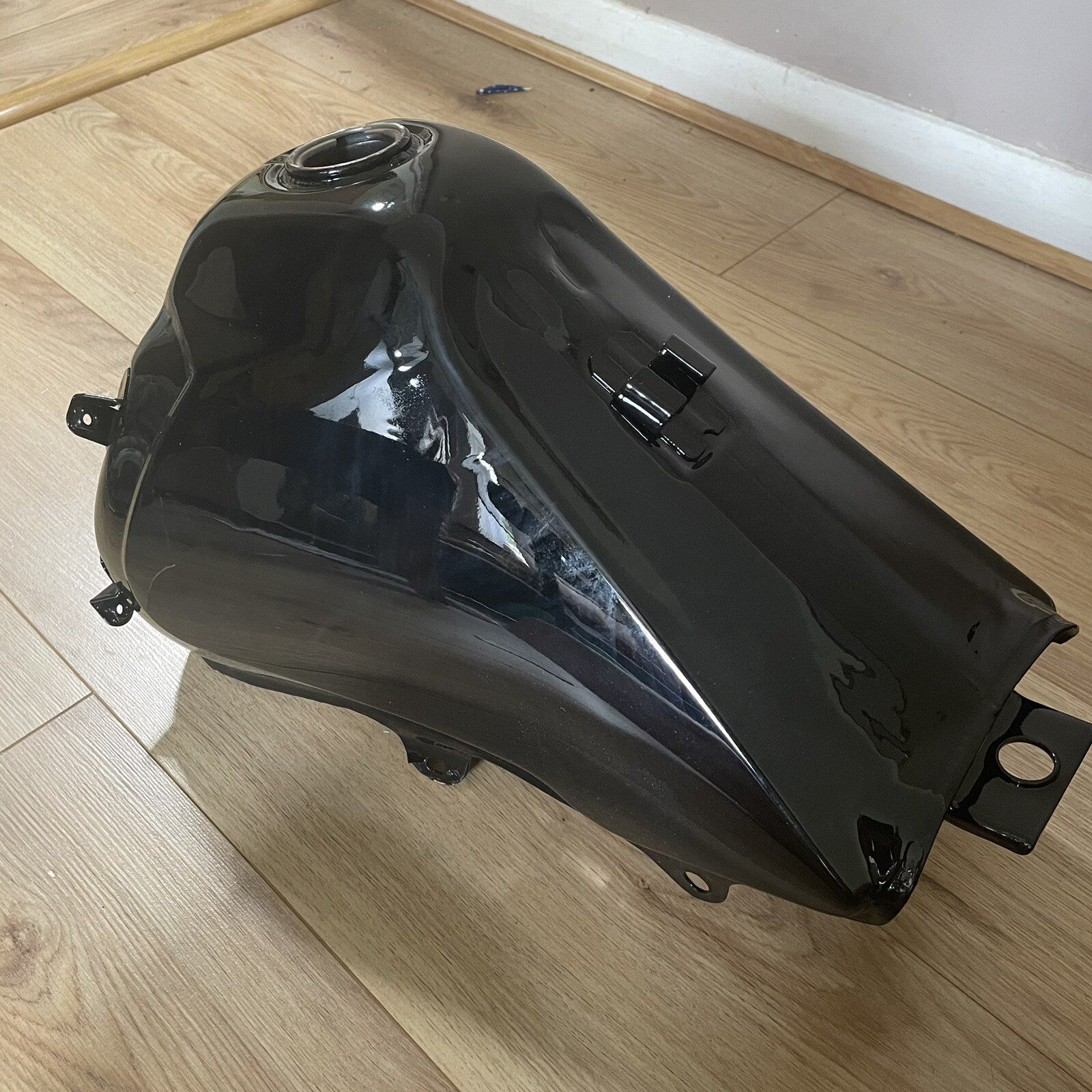 Fuel Tank Pulse Lexmoto Adrenaline XFLM125GY-2B & Sinnis Apache 125 Carb Models