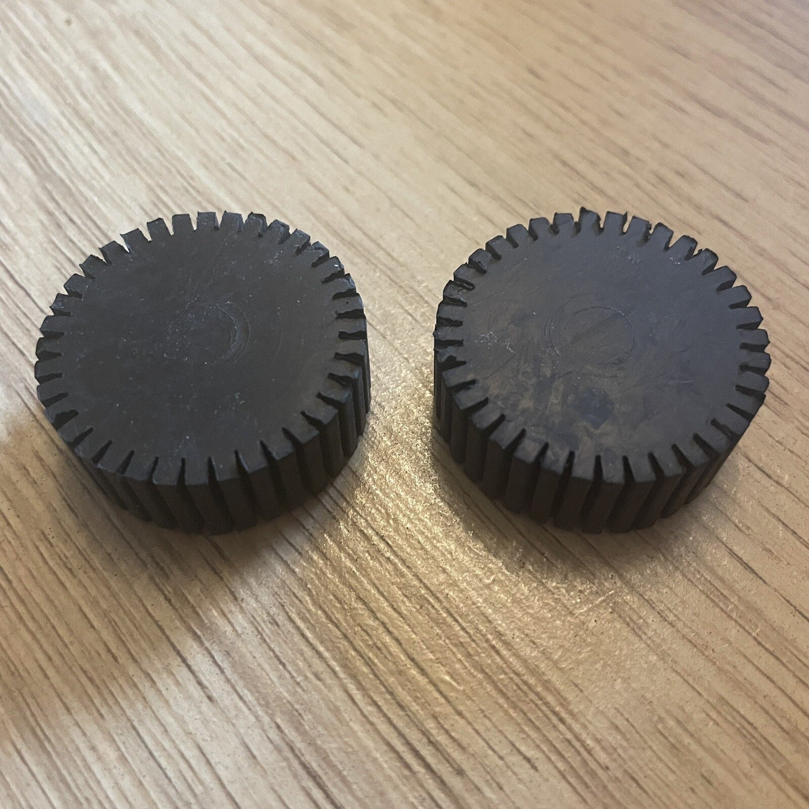 Tank Rubber Mounts for Pulse Lexmoto Adrenaline, Sinnis Apache 125 RMR
