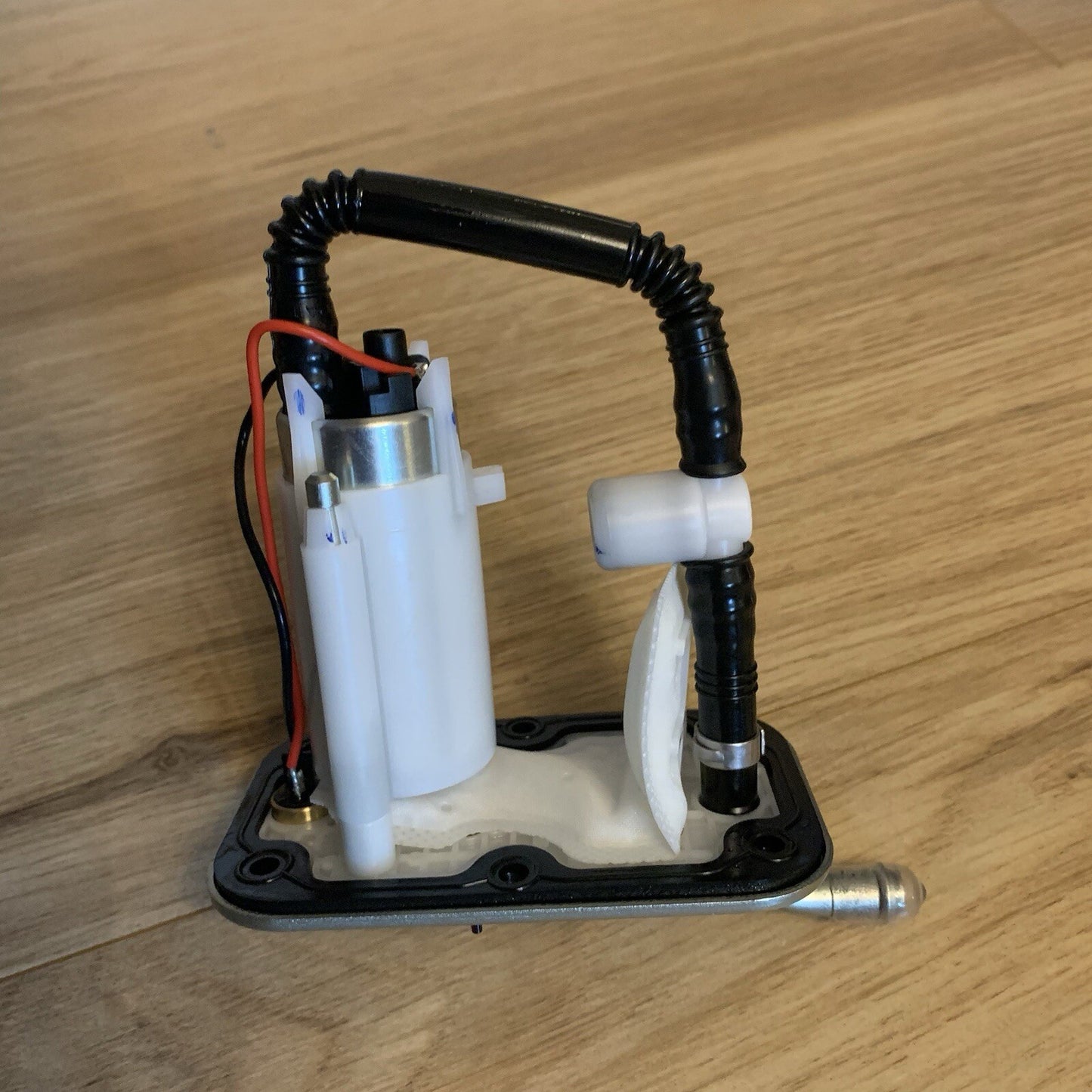 Lexmoto Adrenaline XFLM125GY-2B-E4 Fuel Pump & Sinnis Apache SM 17-21