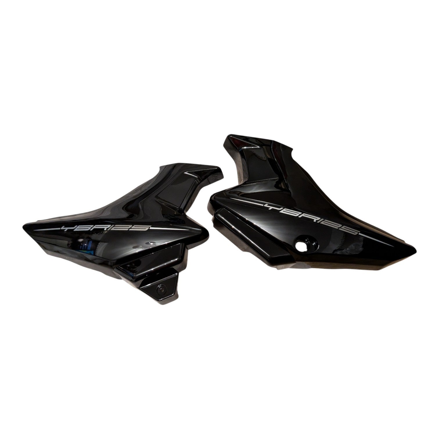YAMAHA YBR125 INJ. 2010-2017 PAIR OF SIDE PANELS LEFT & RIGHT PANEL BRAND NEW